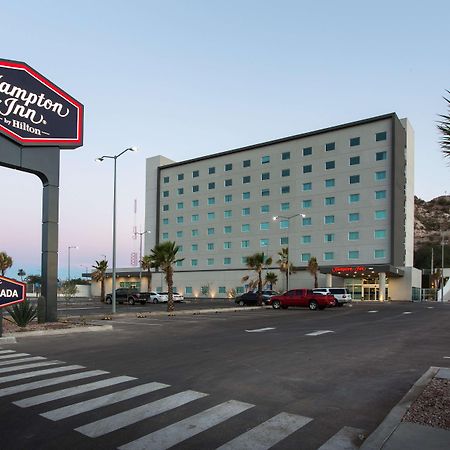 Hampton Inn By Hilton Hermosillo Esterno foto